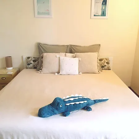 Les Pins Parking Prive Exterieur Bed & Breakfast 3*